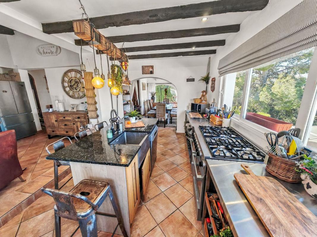 Properties for sale and rent in Spain photo 4