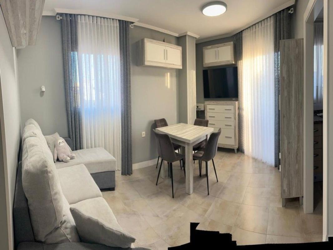 Venta de piso en Piso en Calle Matilde Peñaranda, Nueva Torrevieja, Torrevieja, Torrevieja
photo 5