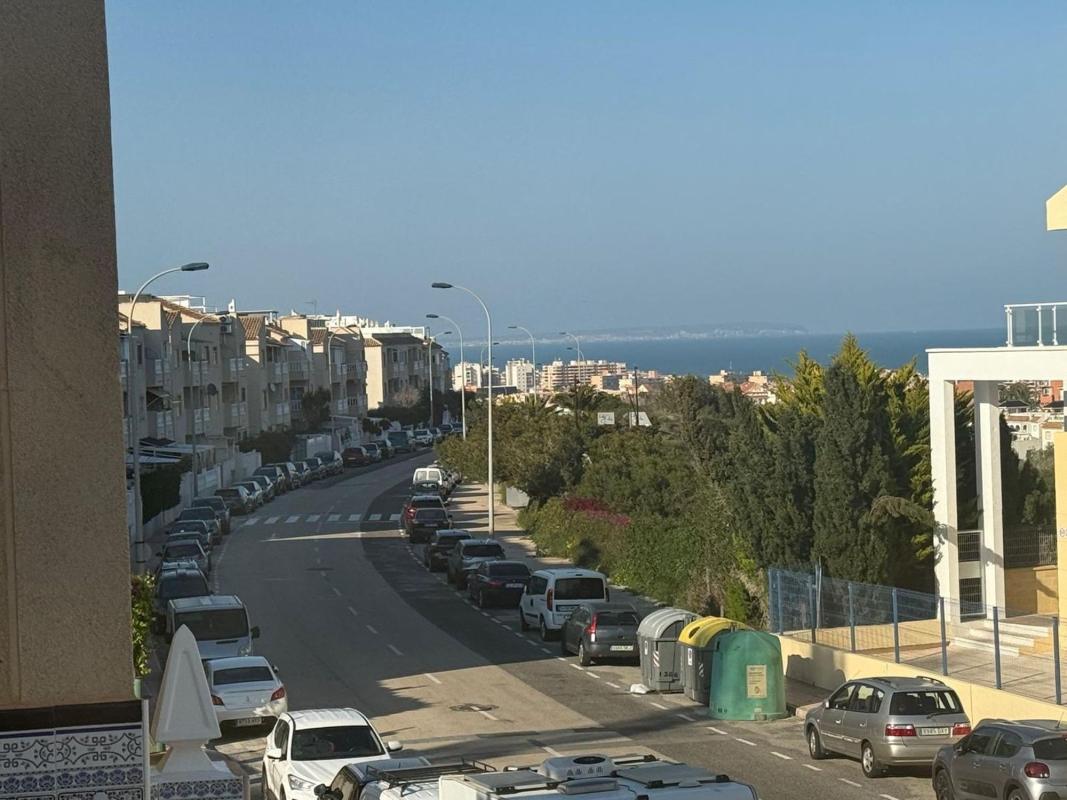 Продажа квартиры на Piso en Avenida Torreblanca, 24, Torreblanca, Torrevieja, Торревьеха
photo 5