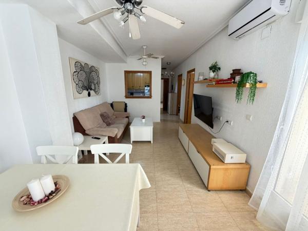 Продажа квартиры на Piso en Calle Antonio Gil, Gaspar Perrelló, Torrevieja, Торревьеха
thumbnail 3