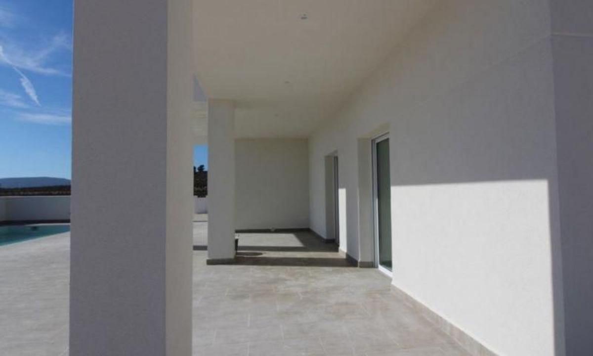 Properties for sale and rent in Spain photo 3