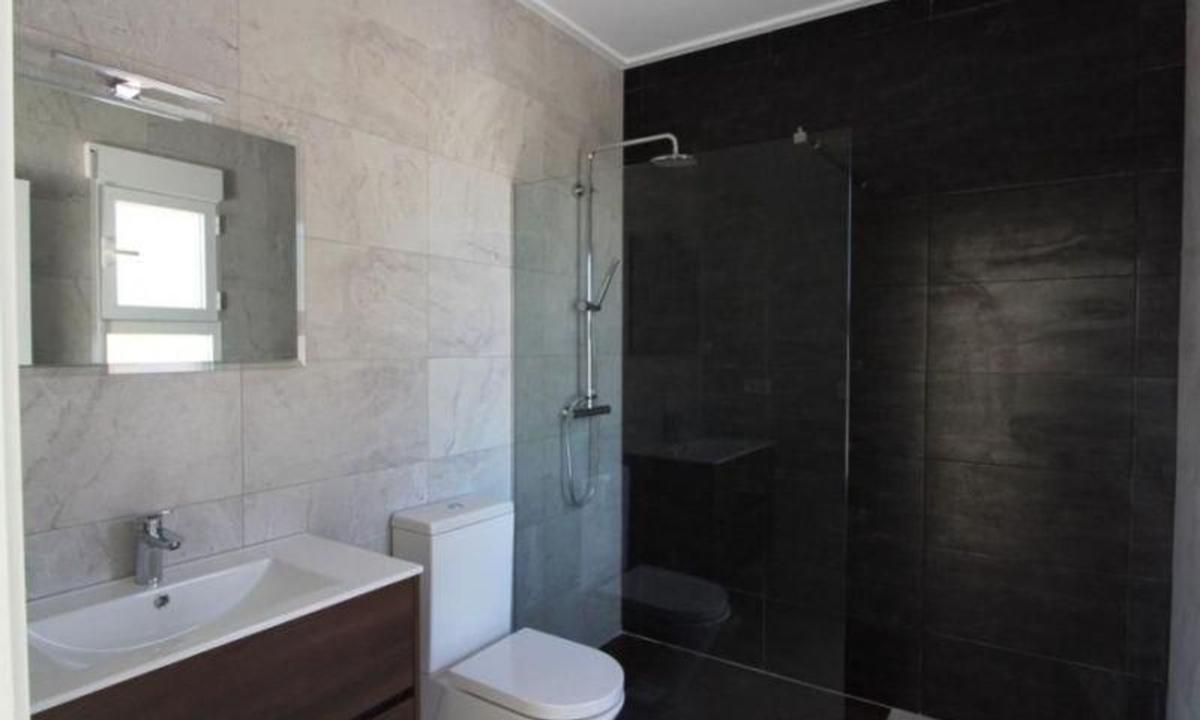 Properties for sale and rent in Spain photo 5
