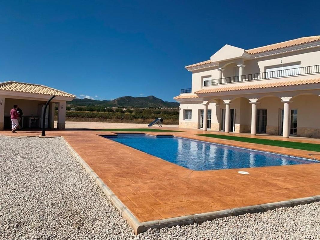 Properties for sale and rent in Spain photo 2