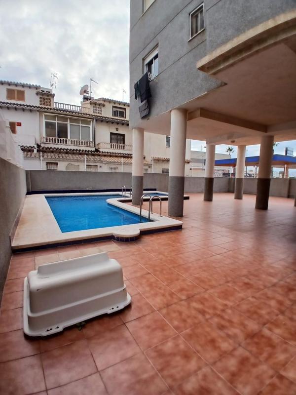 Sale of apartment in Piso en Nueva Torrevieja, Torrevieja, Torrevieja
photo 1