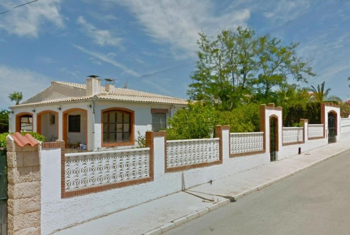 Propiedades en venta y alquiler en España photo 1