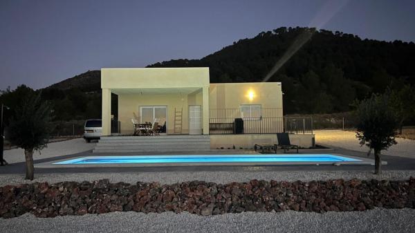 Casa o chalet independiente en Pinoso photo 1