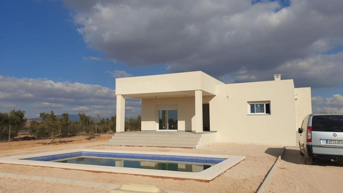 Properties for sale and rent in Spain photo 2