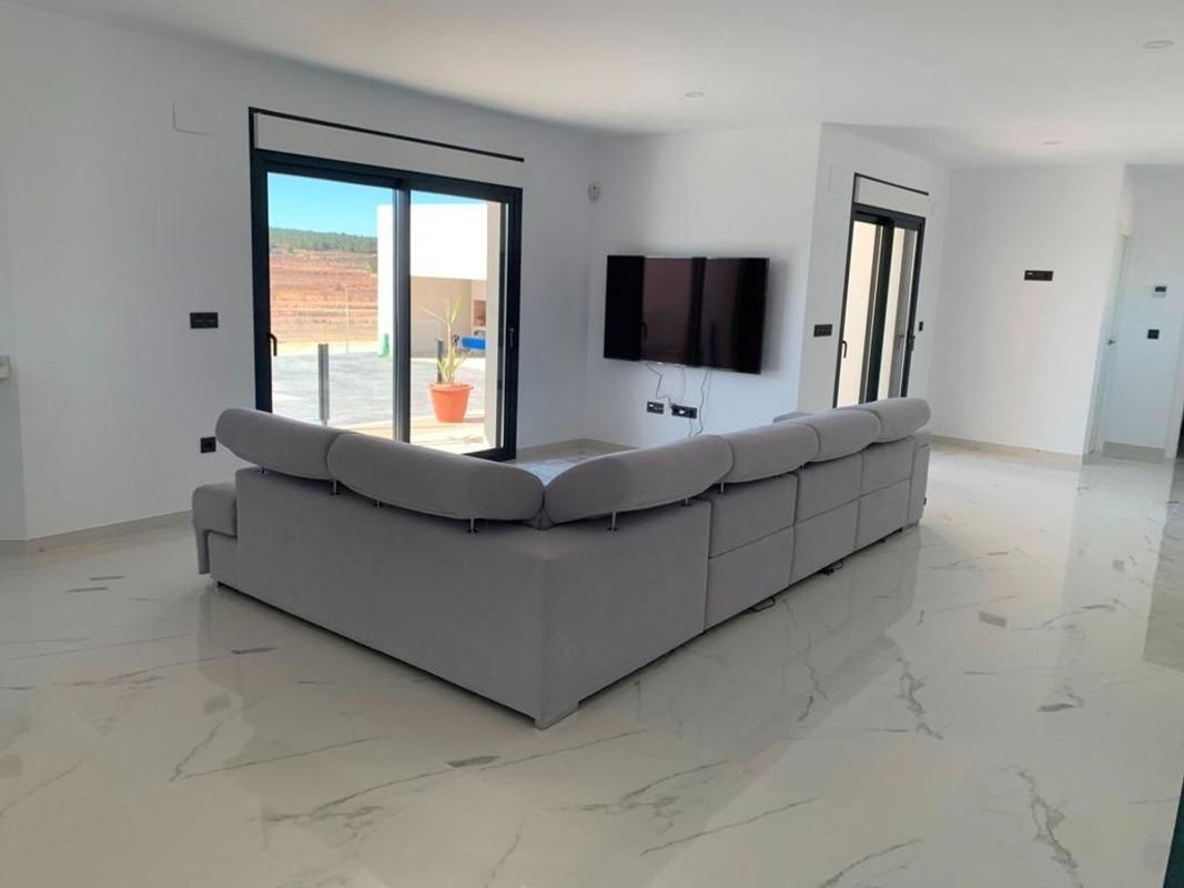 Properties for sale and rent in Spain photo 3
