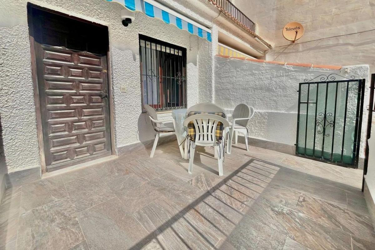 Sprzedaż duplexu w Dúplex en Calle Goleta, 33, Avenida Habaneras - Curva de Palangre, Torrevieja, Torrevieja photo 4