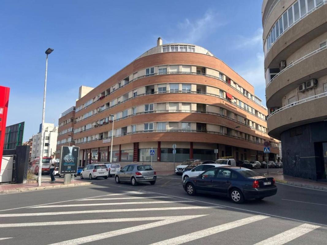 Sprzedaż mieszkania w Piso en Rambla Juan Mateo García, El Molino, Torrevieja, Torrevieja
 photo 2