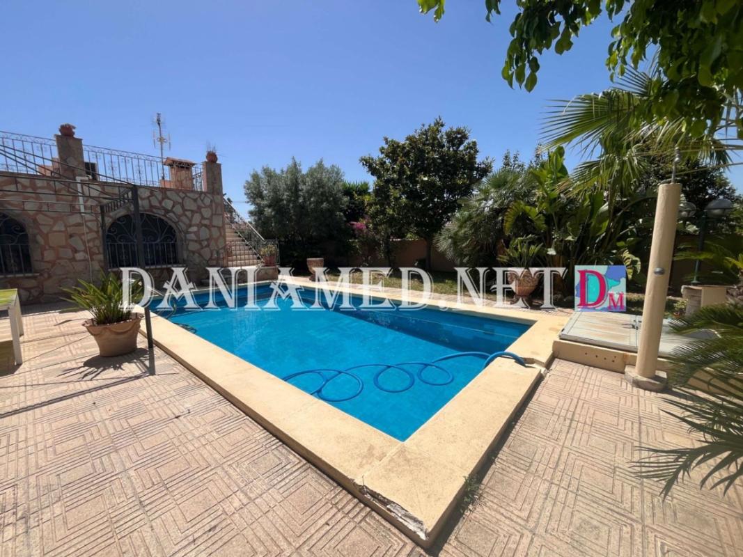 Sale of independent chalet in Casa o chalet en Els Poblets, Els Poblets
photo 2