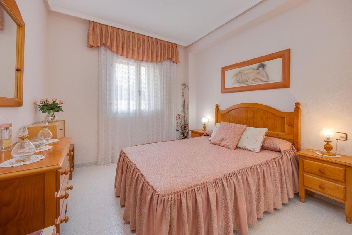 Sprzedaż mieszkania w Piso en Calle Valencia, El Acequión, Torrevieja, Torrevieja
photo 4