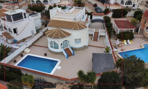 Independent chalet for sale in Casa o chalet en Centro, Rojales, Rojales
photo 1