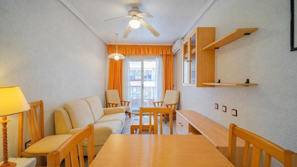 Продажа квартиры на Piso en Calle del Palangre, Playa de los Locos, Torrevieja, Торревьеха
 photo 1
