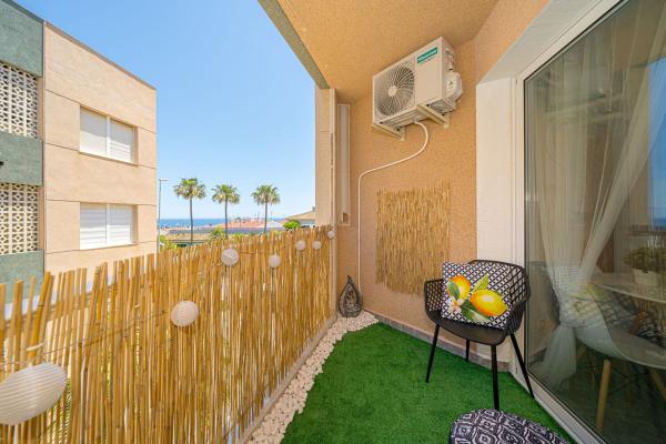 Продажа квартиры на Piso en Calle Gerona, 2, Cabo Cervera, Torrevieja, Торревьеха
 photo 1