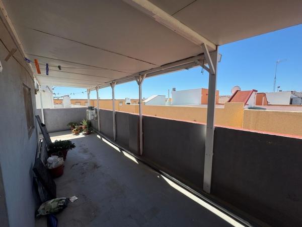 Duplex for sale on Dúplex en Los Europeos, Torrevieja, Torrevieja thumbnail 2