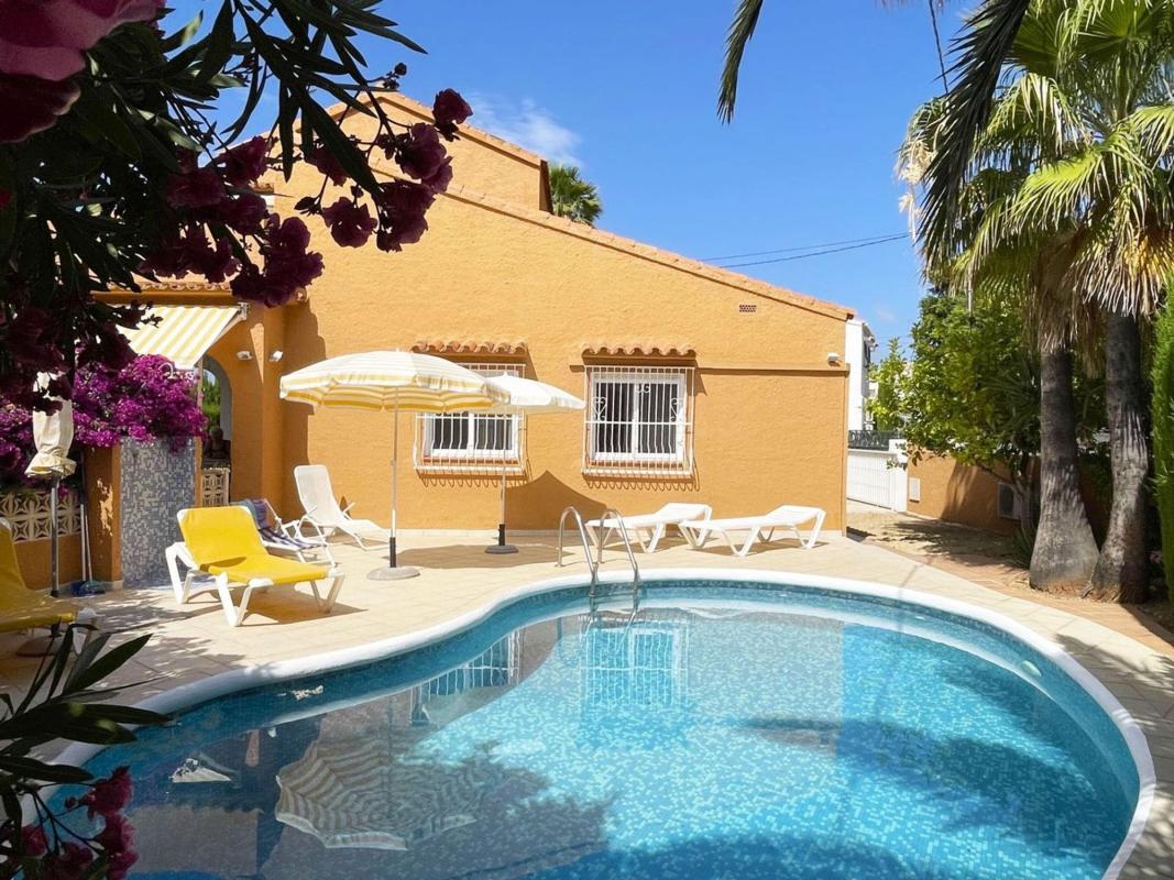 Properties for sale and rent in Spain photo 1