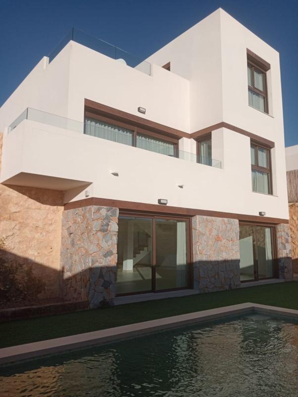 Properties for sale and rent in Spain photo 1