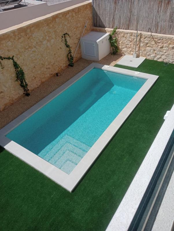 Properties for sale and rent in Spain photo 2