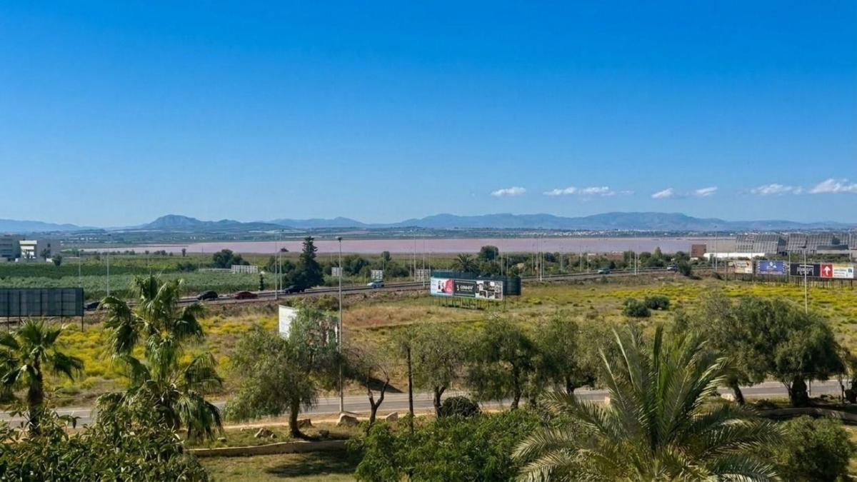 Sprzedaż mieszkania w Piso en La Veleta, Torrevieja, Torrevieja
 photo 2