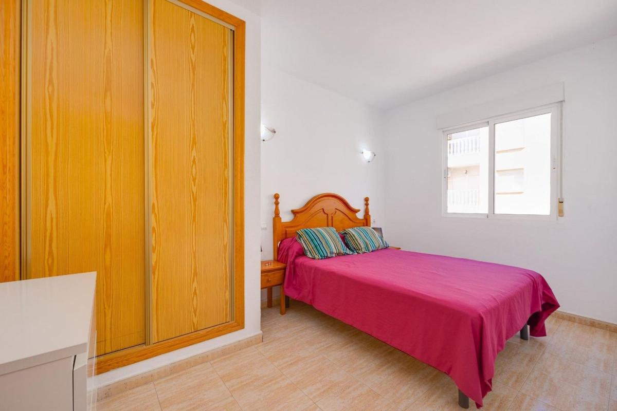 Venta de piso en Piso en Calle San Pascual, 235, Antonio Machado, Torrevieja, Torrevieja
photo 4