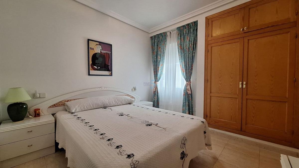 Venta de piso en Piso en Playa del Cura, Torrevieja, Torrevieja
photo 3
