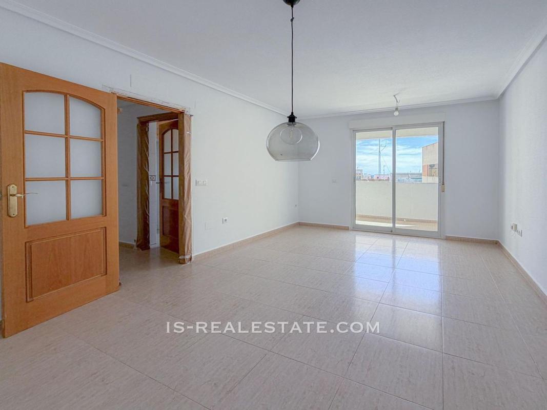 Venta de piso en Piso en El Molino, Torrevieja, Torrevieja
photo 5