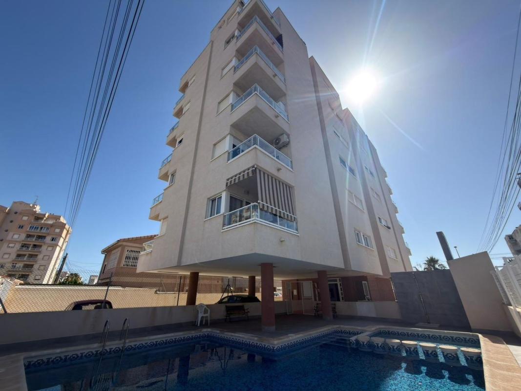 Sale of apartment in Piso en Nueva Torrevieja, Torrevieja, Torrevieja
 photo 5