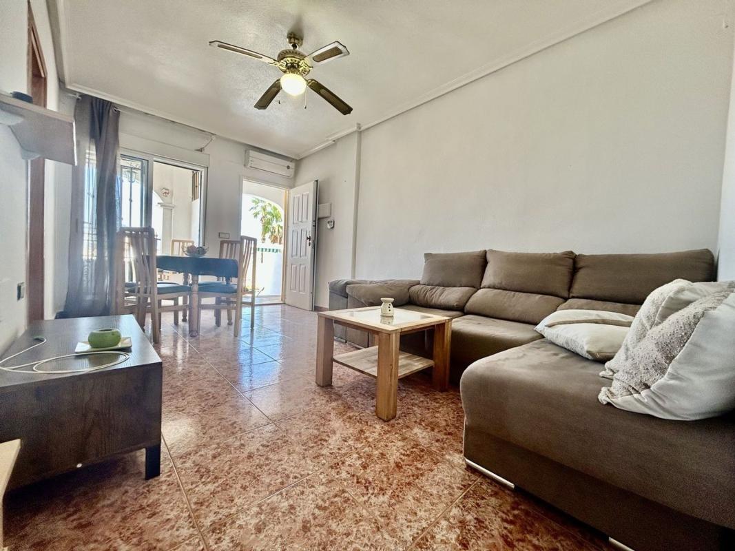 Venta de piso en Piso en Los Balcones - Los Altos del Edén, Torrevieja, Torrevieja
photo 4