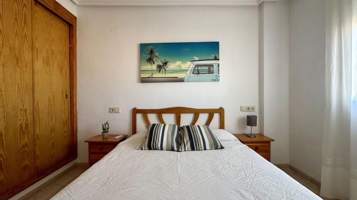 Sprzedaż mieszkania w Piso en Ronda D. Ricardo Lafuente Aguado, 16, El Molino, Torrevieja, Torrevieja
photo 4