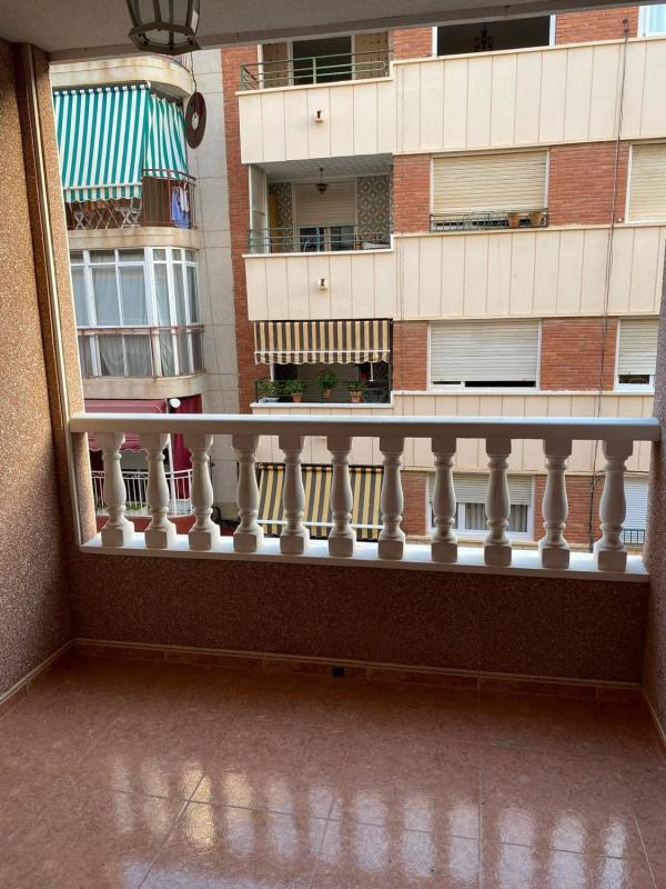 Продажа квартиры на Piso en Calle la Sal, 14, Playa del Cura, Torrevieja, Торревьеха
photo 1