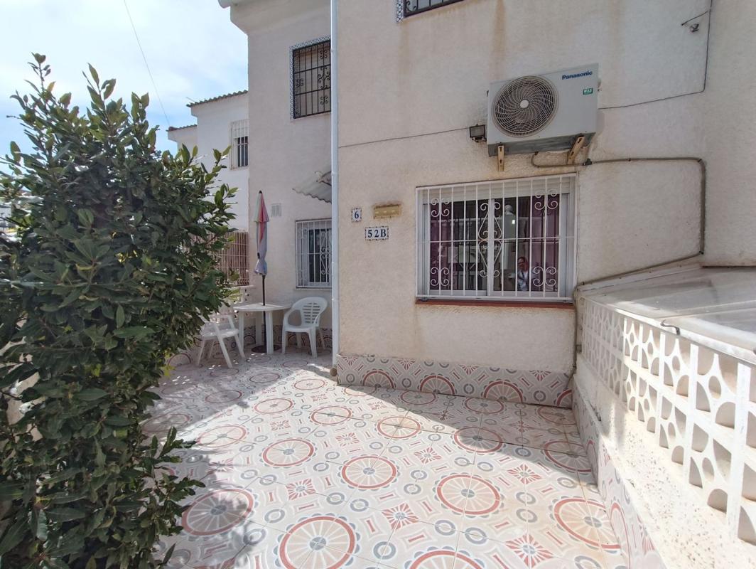 Продажа квартиры на Piso en Calle Huesca, Cabo Cervera, Torrevieja, Торревьеха
photo 1