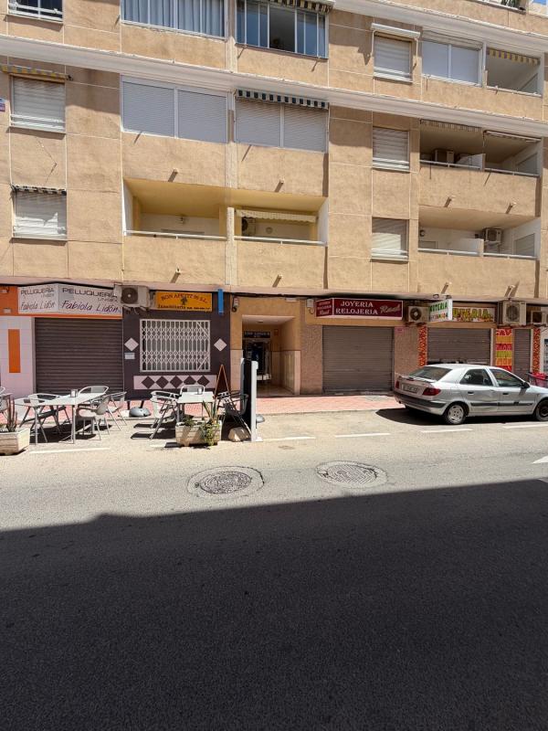 Продажа квартиры на Piso en Mayor-mata, 67, Gaspar Perrelló, Torrevieja, Торревьеха
photo 2