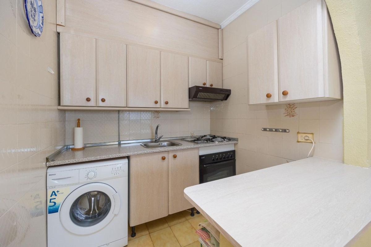 Sale of apartment in Piso en Torreblanca, Torrevieja, Torrevieja
 photo 5