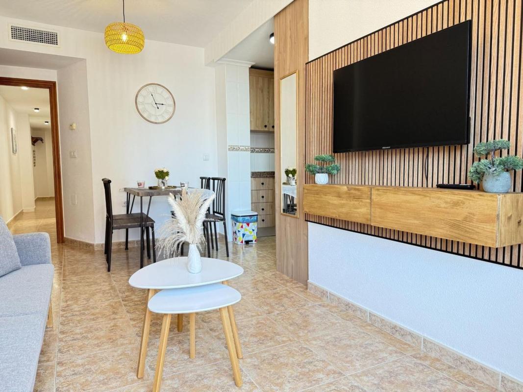 Venta de piso en Piso en Los Europeos, Torrevieja, Torrevieja
photo 4