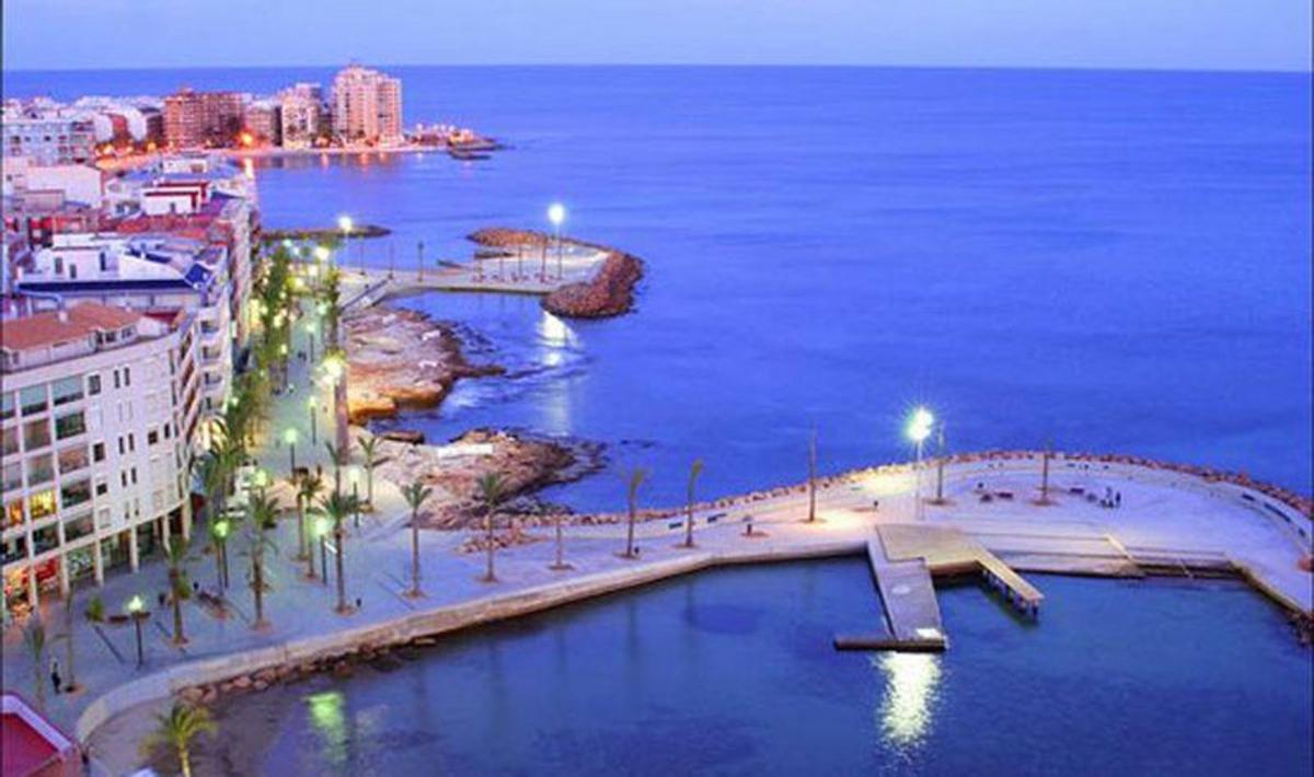 Penthouse sale in Ático en Rambla Juan Mateo García, Centro - Muelle Pesquero, Torrevieja, Torrevieja photo 4