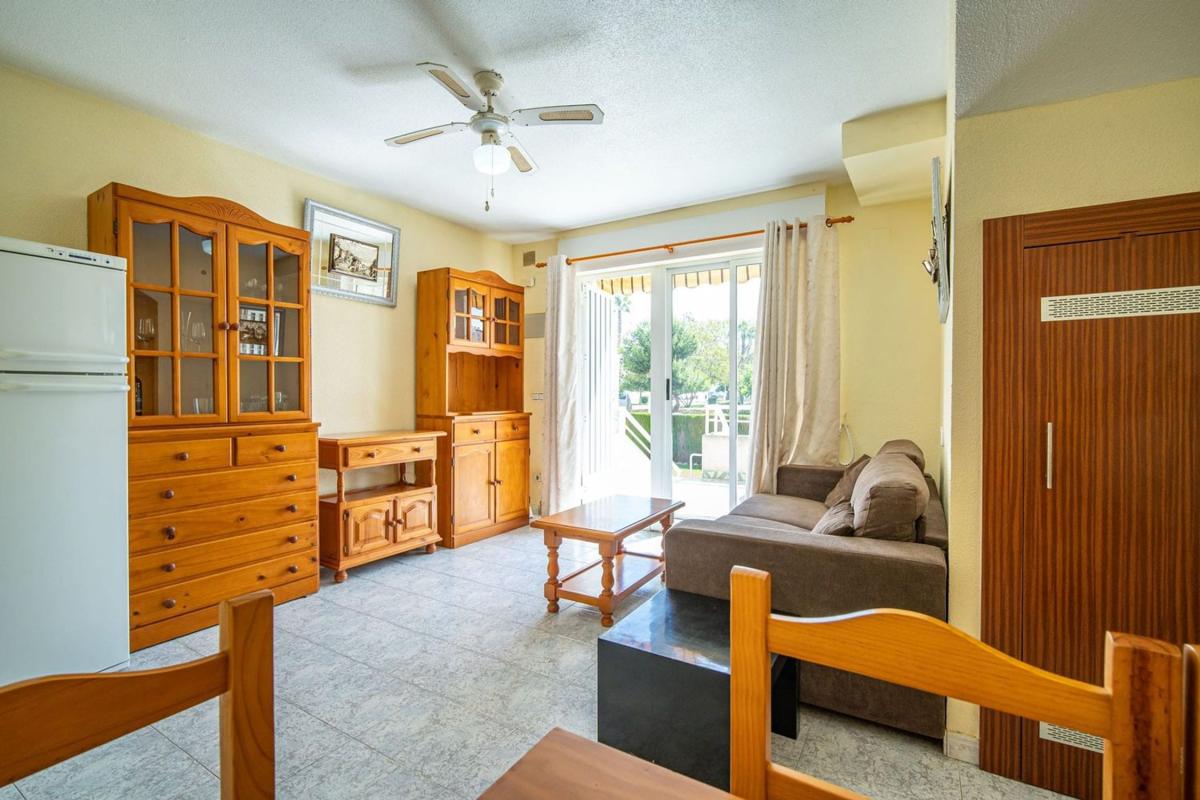Sale of apartment in Piso en Paris, 123, Nueva Torrevieja, Torrevieja, Torrevieja
photo 4