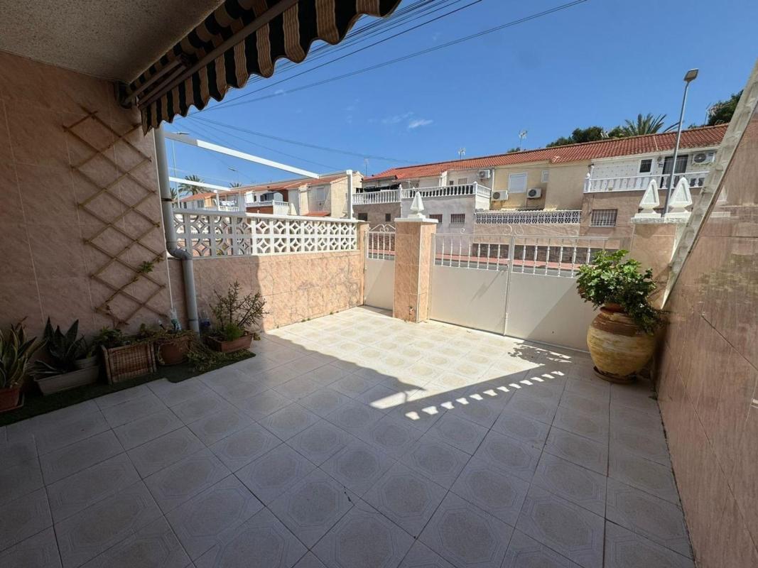 Propiedades en venta y alquiler en España photo 3