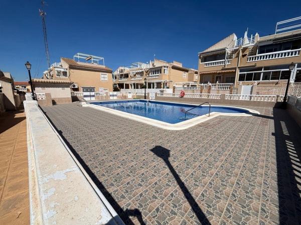 Penthouse for sale at Ático en Avenida de la Mancha, Aguas Nuevas, Torrevieja, Torrevieja thumbnail 1
