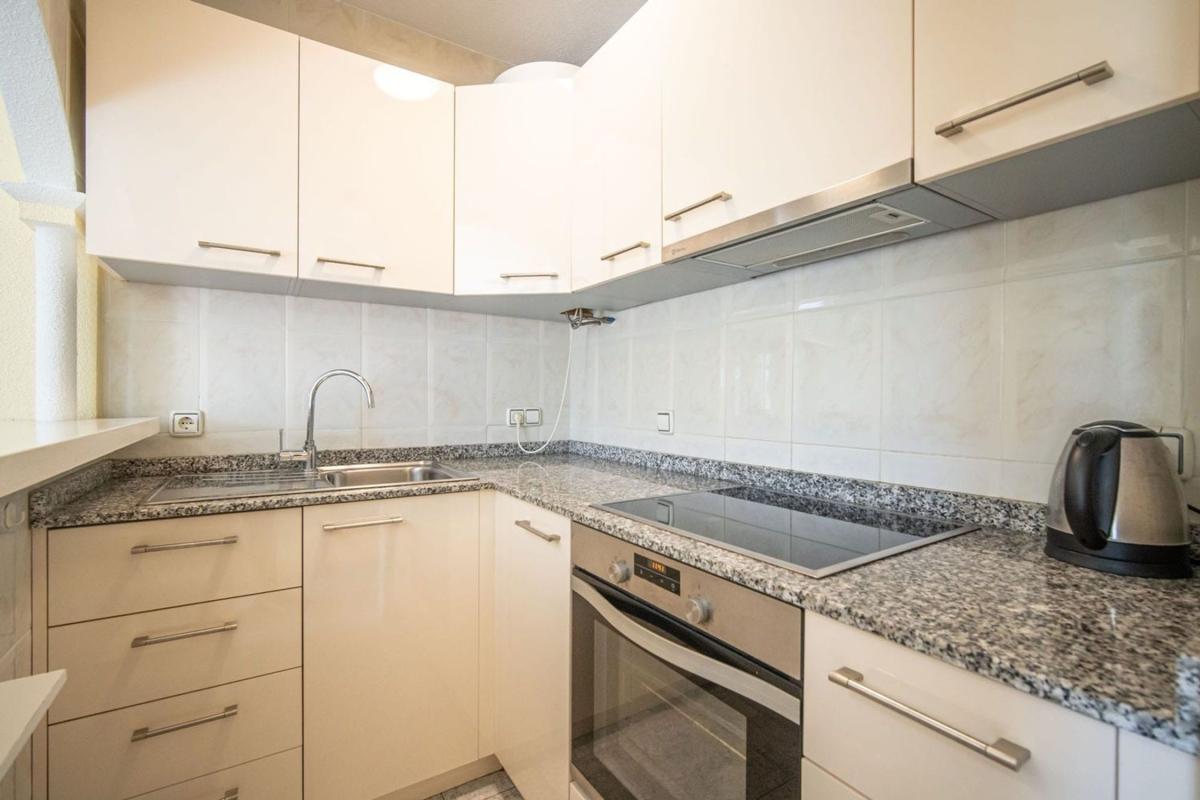Продажа квартиры на Piso en Avenida Paris s/n, Zona los Frutales, Torrevieja, Торревьеха
photo 5