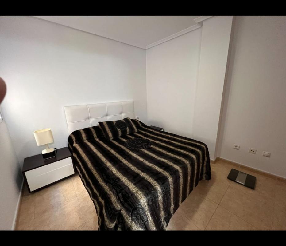 Venta de piso en Piso en Calle Corbeta, 2, Playa del Cura, Torrevieja, Torrevieja
 photo 3