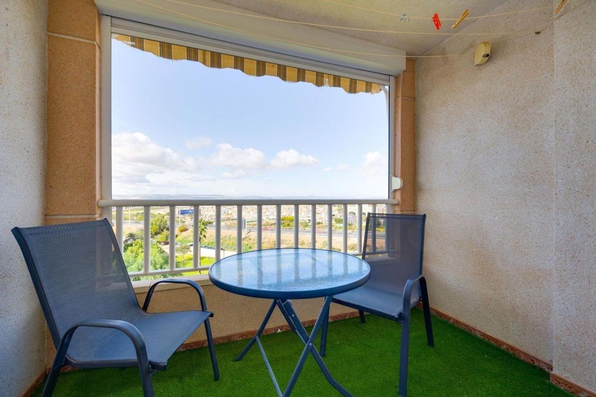 Penthouse sale in Ático en Calle Villa Madrid, 41, Parque de las Naciones, Torrevieja, Torrevieja photo 3