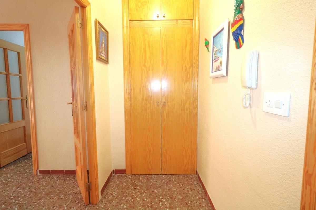 Sprzedaż mieszkania w Piso en Calle Beniel, El Acequión, Torrevieja, Torrevieja
 photo 5