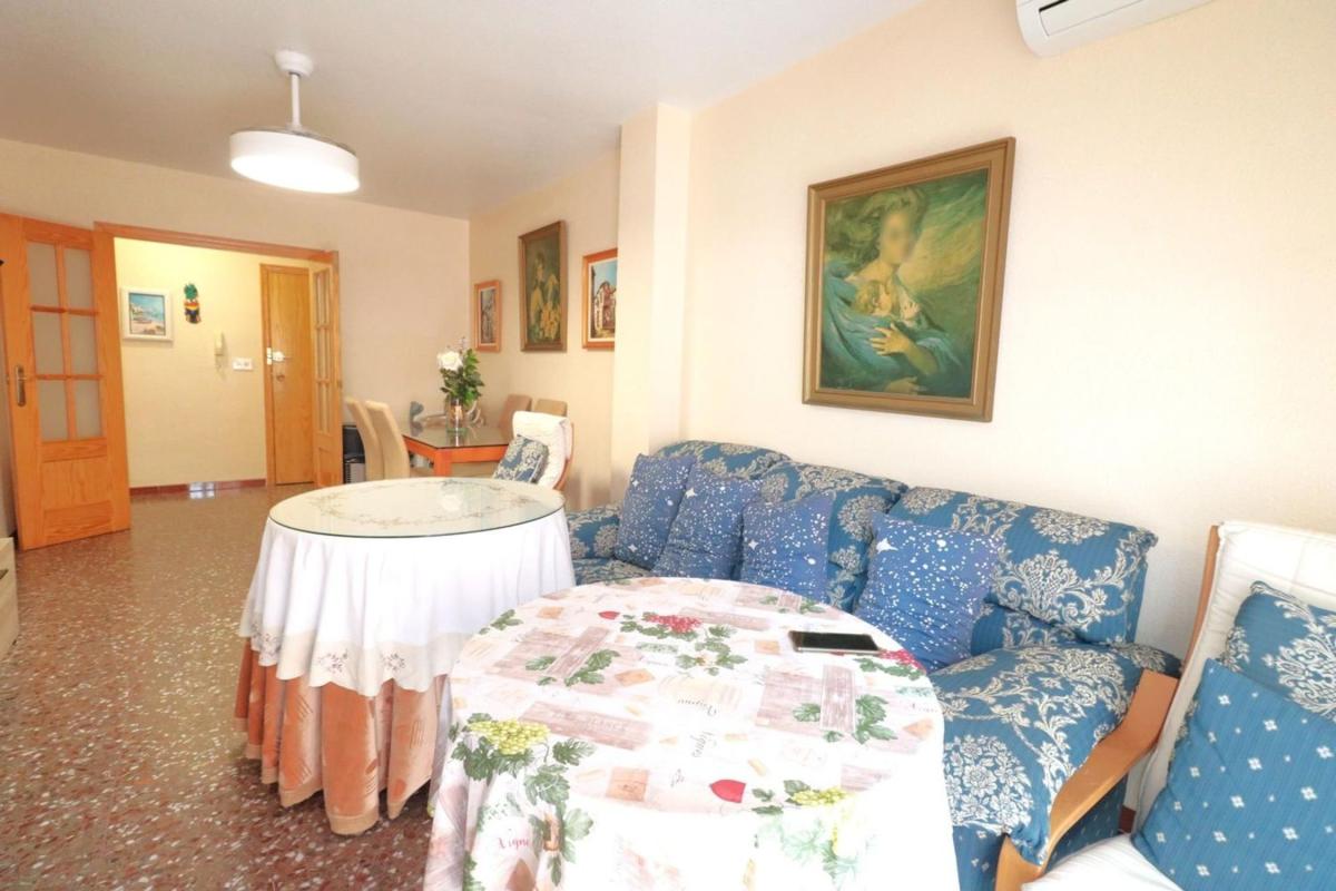 Sprzedaż mieszkania w Piso en Calle Beniel, 9, El Acequión, Torrevieja, Torrevieja
 photo 2