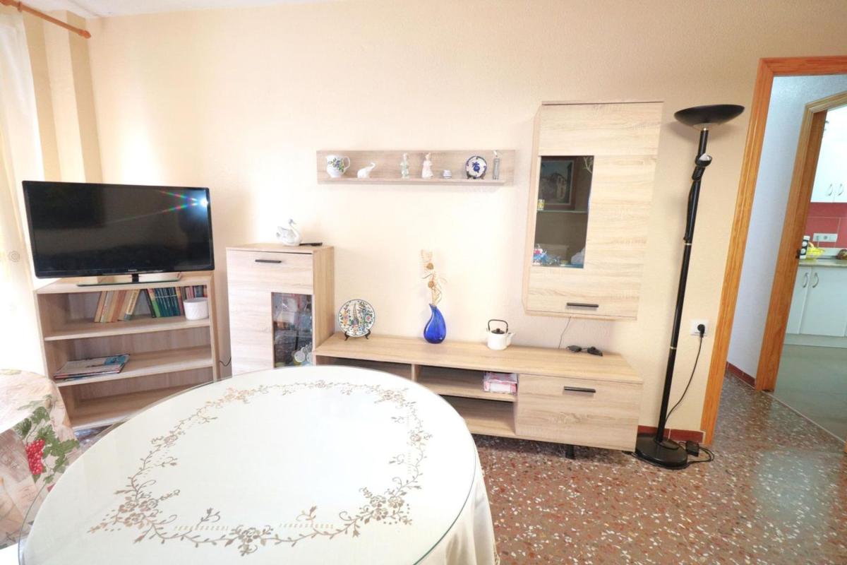 Sprzedaż mieszkania w Piso en Calle Beniel, 9, El Acequión, Torrevieja, Torrevieja
 photo 4