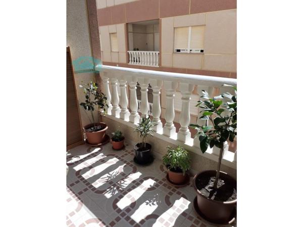 Venta de piso en Piso en Calle Tiburón, Gaspar Perrelló, Torrevieja, Torrevieja
 photo 4
