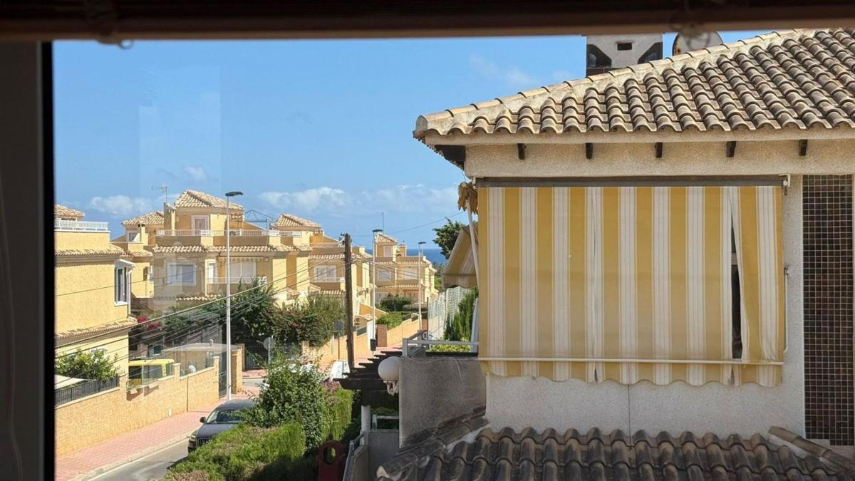 Venta de piso en Piso en Calle Maladeta s/n, Los Balcones - Los Altos del Edén, Torrevieja, Torrevieja
photo 4