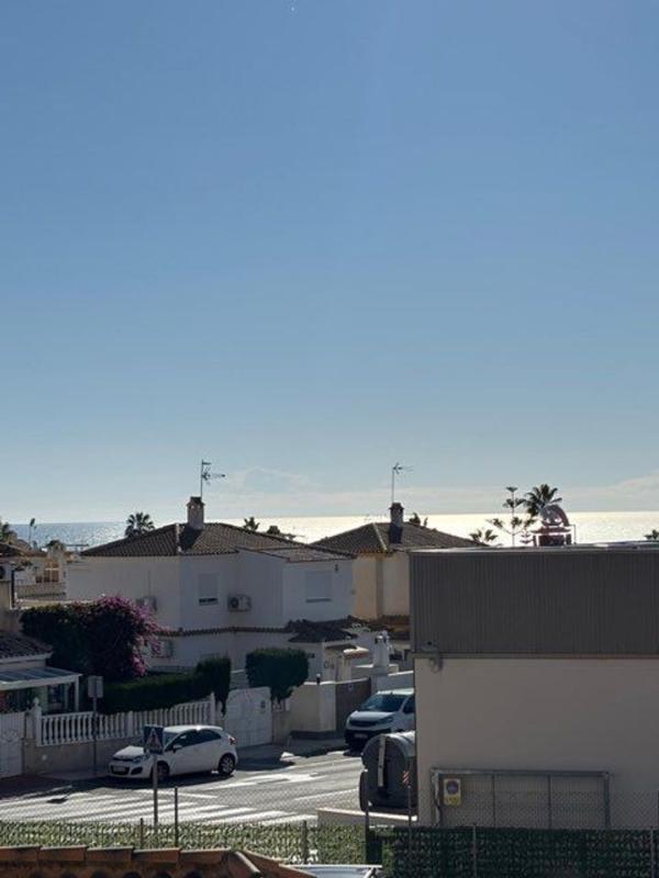 Продажа квартиры на Piso en Calle Eneas, 6, Torreblanca, Torrevieja, Торревьеха
photo 3