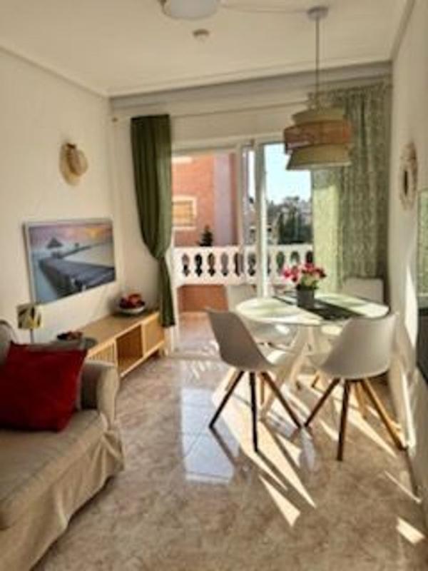 Продажа квартиры на Piso en Calle Eneas, 6, Torreblanca, Torrevieja, Торревьеха
photo 5