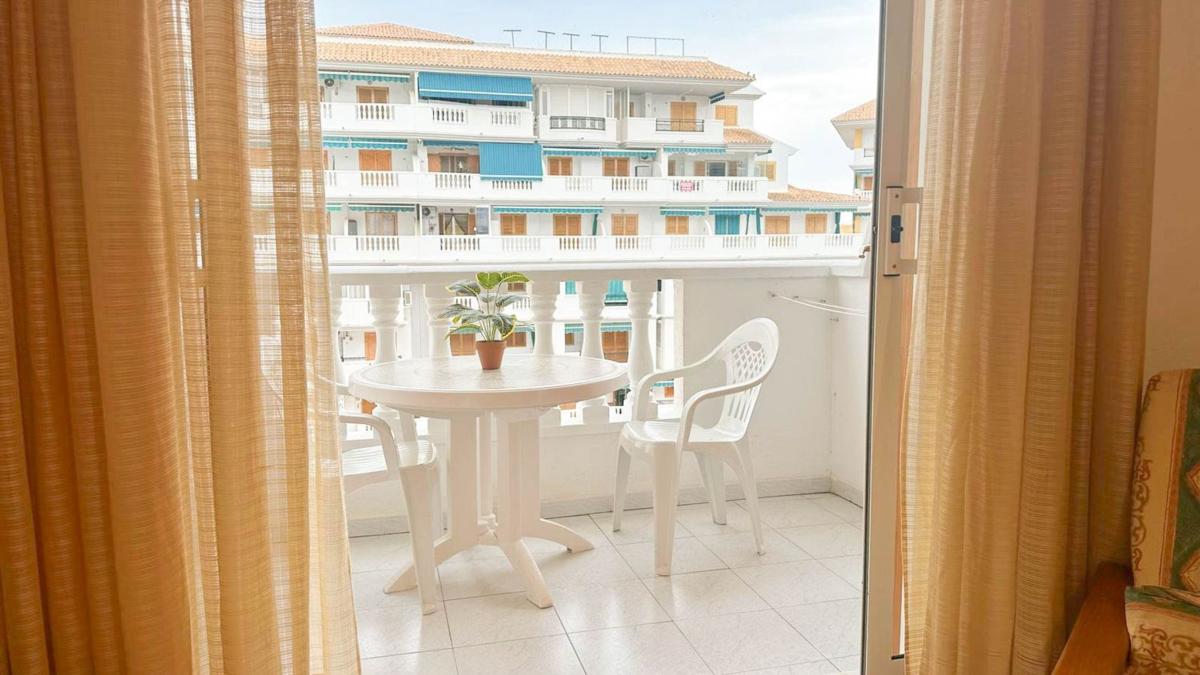 Sprzedaż mieszkania w Piso en Avenida Bélgica, 2, Los Europeos, Torrevieja, Torrevieja
photo 1